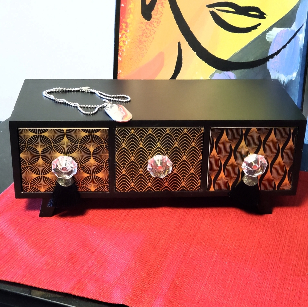 Tribal Print Jewelry Holder